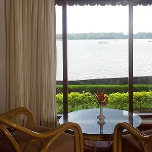 Aquasserenne Resort
